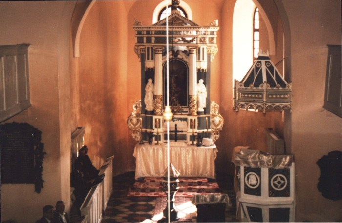 altar_biserica_evanghelica, Petelea