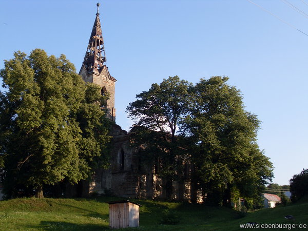 1248987920-kirche-eine-ruine