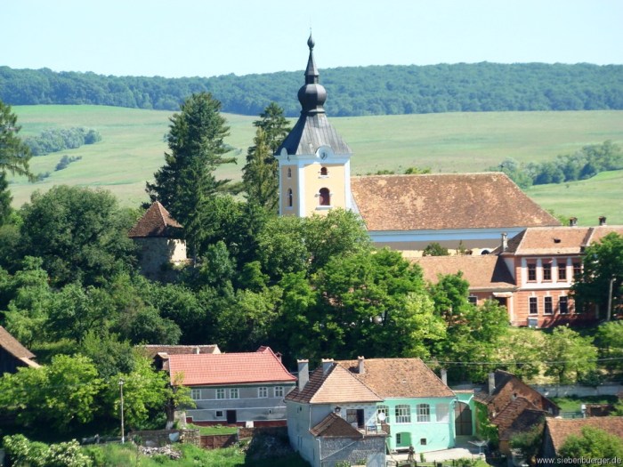 1277036037-kirchenburg