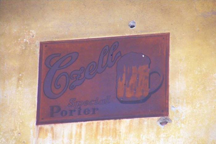 971168_197914753703822_358516255_n