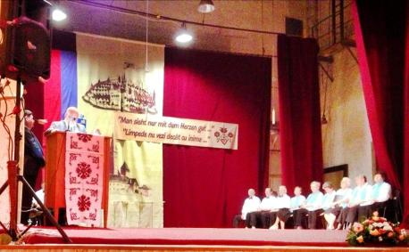 10484747_771772699540772_1398947569_n