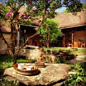 577668_475759305829264_1011230066_n