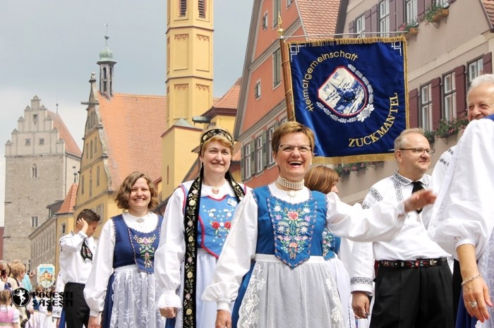 Povesti sasesti Watermark - 0240